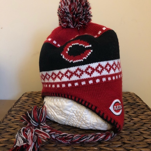 cincinnati reds winter hat